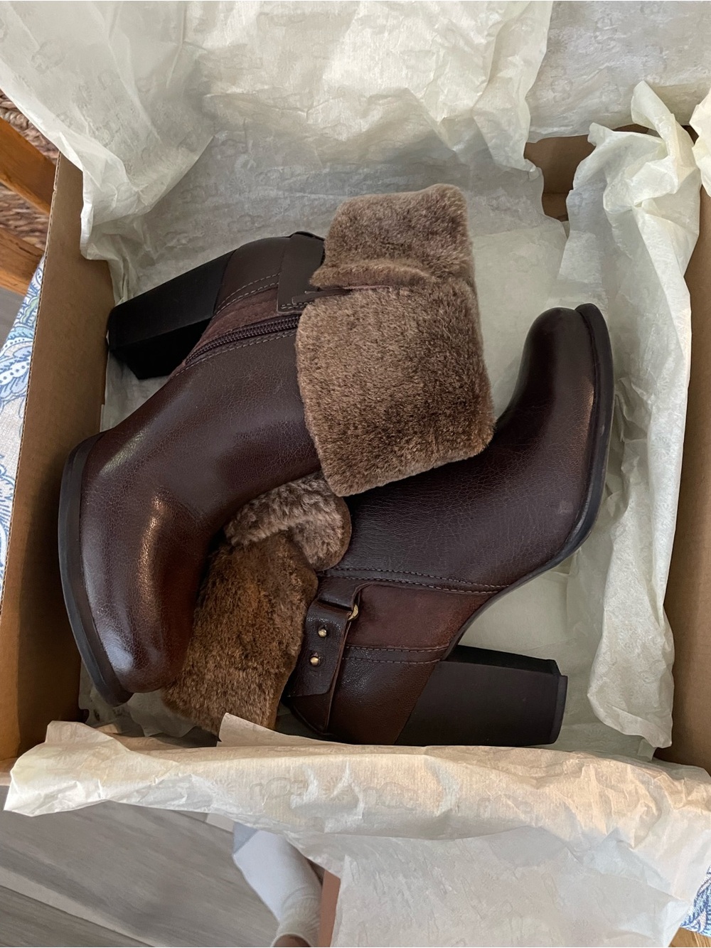 UGG Brown Leather & Shearling Fold-Over Heeled Boots - Picture 3 of 6